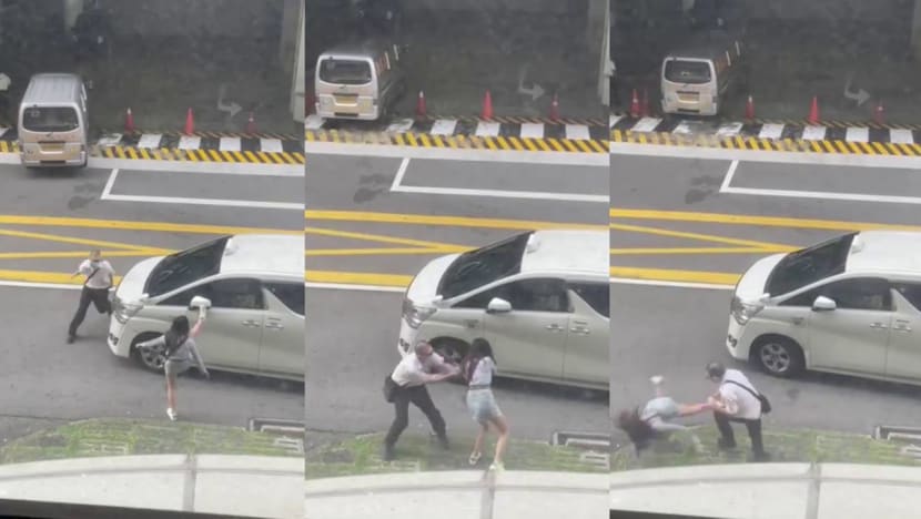 Police investigating fight between a man and woman on Beach Road Police investigating fight between a man and woman on Beach Road