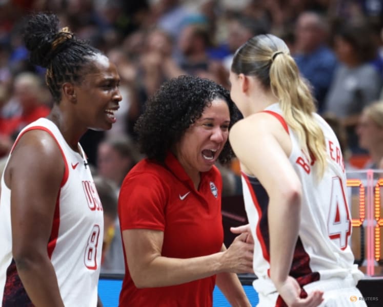 USA overcome 14-point deficit, beat France 97-79 to win Women's World Cup