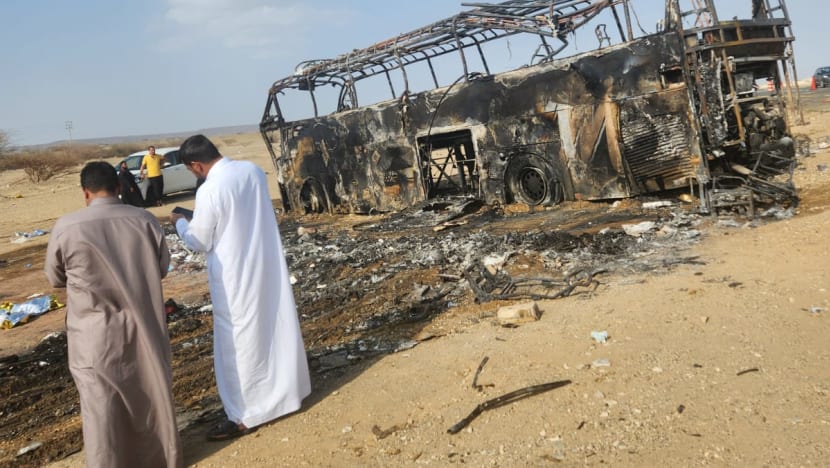 Bus jemaah umrah Indonesia kecelakaan di Saudi, anggota DPRD Bojonegoro tewas