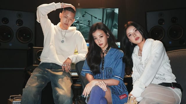 赴韩国录制，刘怡伶发行新曲“Need This Love”