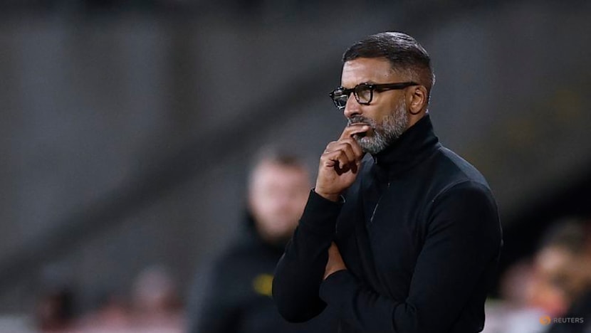 Marseille appoint former captain Beye as new head coach