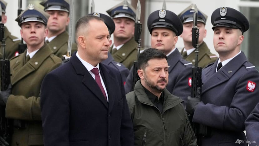 Ukraine's Zelenskyy, top officials return Polish awards in WWII row Ukraine's Zelenskyy, top officials return Polish awards in WWII row