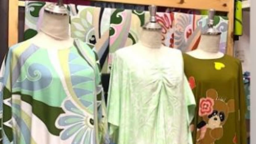 Tekad anak muda perjuang perniagaan batik ayah 'lumpuh' dek COVID-19 bawa kepada jenama sendiri