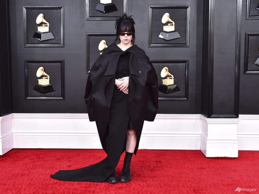 Wild-and-wacky Grammys red carpet does Las Vegas proud