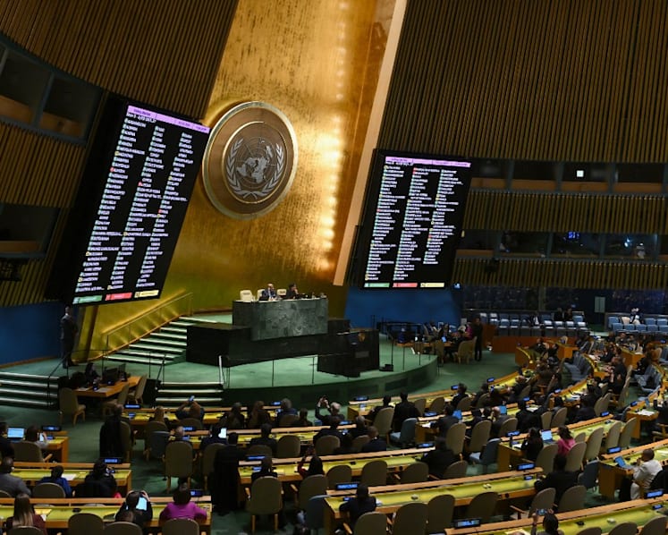 UN General Assembly overwhelmingly demands immediate humanitarian ceasefire in Gaza