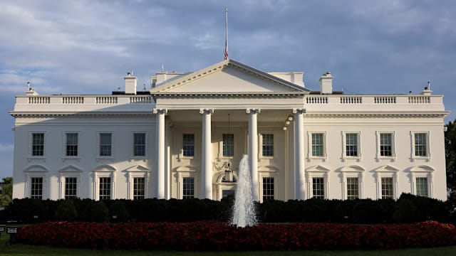 白宫称对先进计算芯片征25%关税 只是第一阶段行动