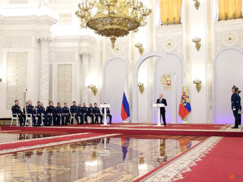 Russia's Putin tells soldiers: I will run for president again in 2024