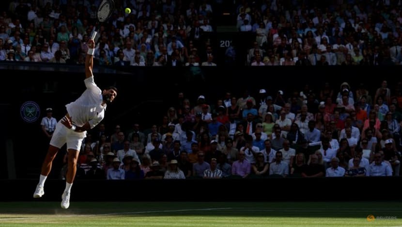 Djokovic sets up Sinner showdown, Swiatek reaches first Wimbledon semi-final