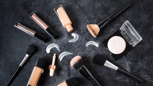 黑眼圈、雀斑通通走！遮瑕产品这样选