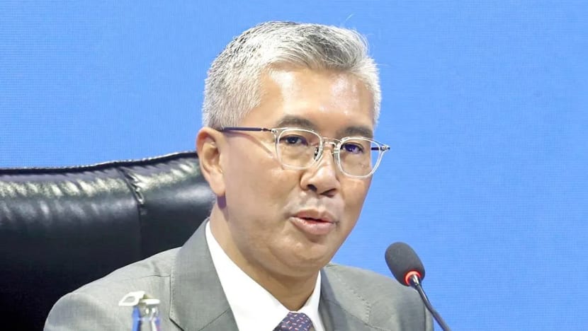 Tengku Zafrul letak jawatan UMNO untuk sertai PKR