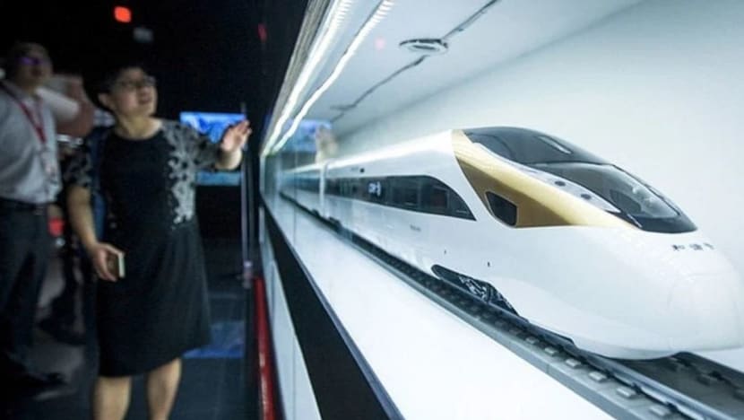 Pelaksanaan HSR, LRT di Johor perlu ambil kira faktor kewangan Malaysia: Anthony Loke Pelaksanaan HSR, LRT di Johor perlu ambil kira faktor kewangan Malaysia: Anthony Loke