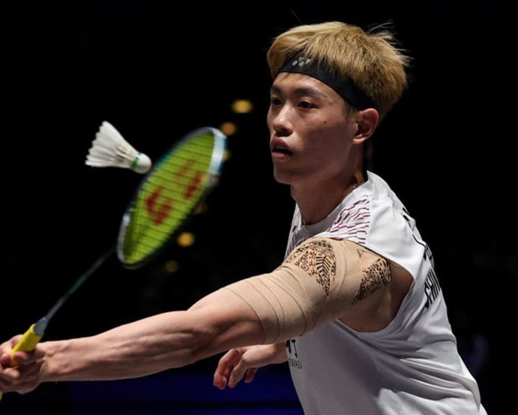 Badminton-Lin upsets Vitidsarn to set up All England Open final against India's Sen