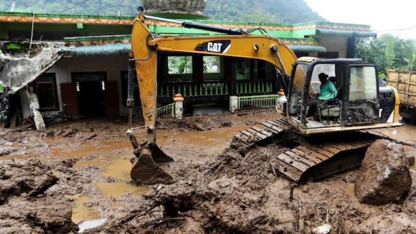 Korban longsor di Karo Sumut bertambah 27 tewas, penyelamat mencari yang masih hilang