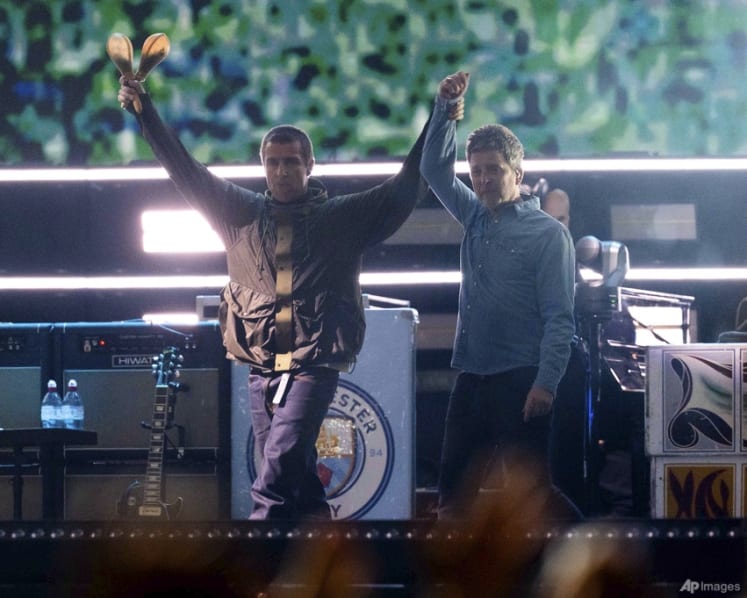 Oasis sends fans Supersonic as long-awaited reunion tour starts in Cardiff