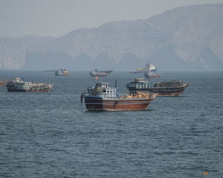 Oil prices stable as market weighs supply risks, rising Middle East exports