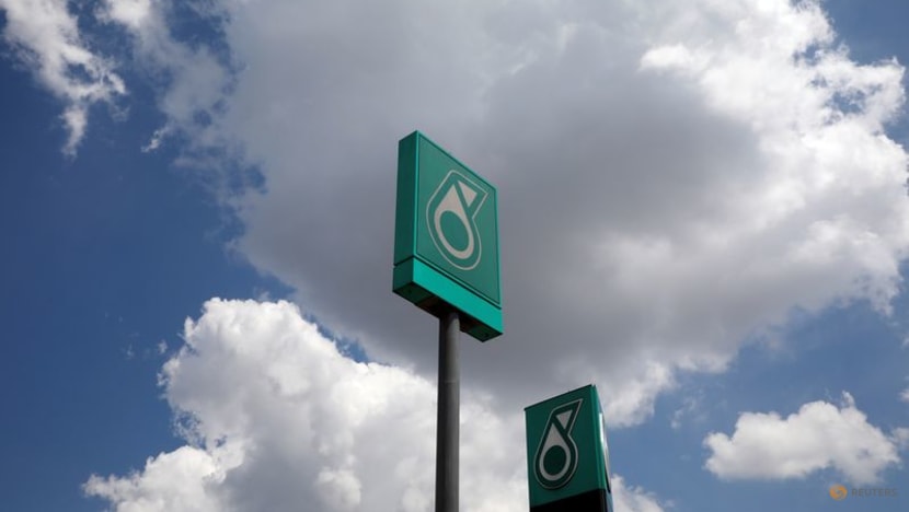 Malaysia PM says Petronas retains national role after Sarawak gas deal