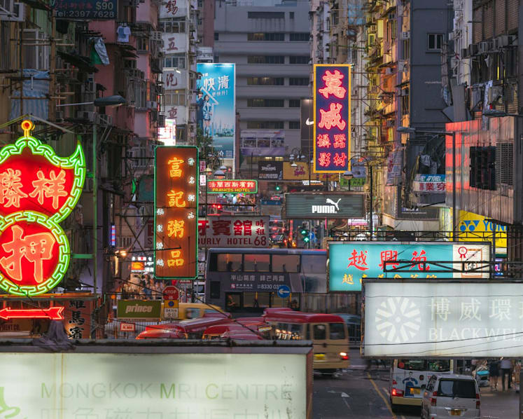 Commentary: Neon still has a hold on the hearts of Hongkongers