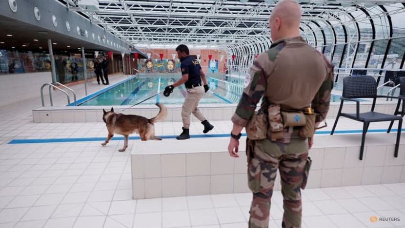 Paris hopes security won't spoil the party at 2024 Olympics opening Paris hopes security won't spoil the party at 2024 Olympics opening