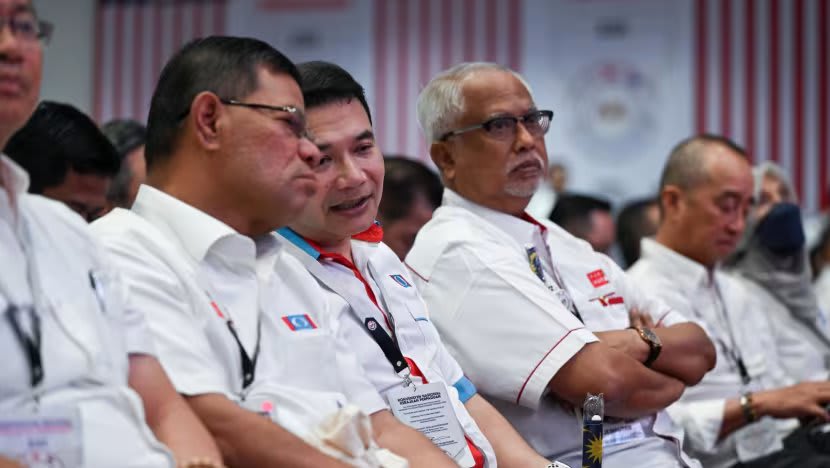 'Siapa pengganti Anwar Ibrahim?': Pecah kubu di PKR dalam mencari penerus kepemimpinan 'Siapa pengganti Anwar Ibrahim?': Pecah kubu di PKR dalam mencari penerus kepemimpinan