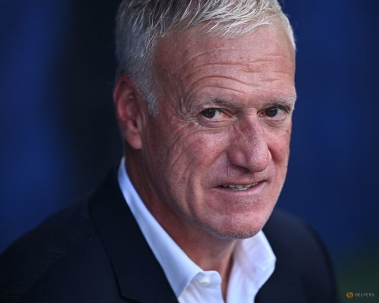 Deschamps keeps his cool as France survive Paraguay's provocation