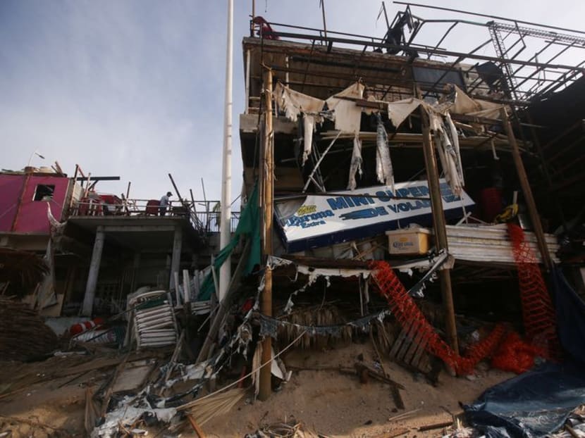 Mexican president blasts critics after deadly hurricane