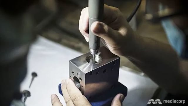 我国上个月制造业产值下跌1.3%