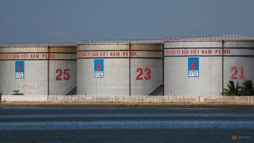 PetroVietnam announces new oil discoveries with initial reserves of 100.5 million barrels PetroVietnam announces new oil discoveries with initial reserves of 100.5 million barrels