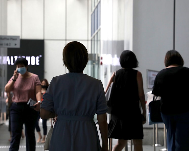 Sharp jump in employers taken to task for underpaying foreign staff in recent years: MOM data