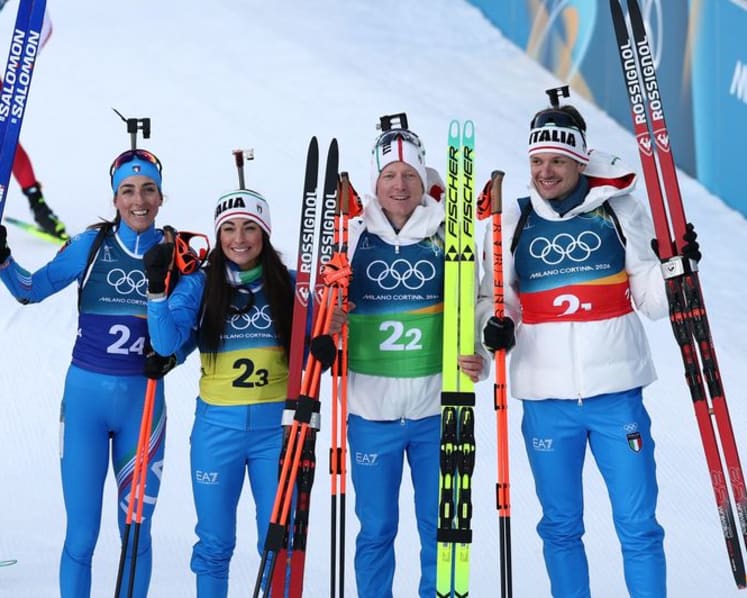 Biathlon-Homecoming queen Wierer helps Italy to mixed relay silver