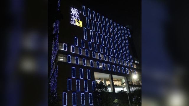 配合世界水日 丰城旗舰店亮蓝灯响应节约用水