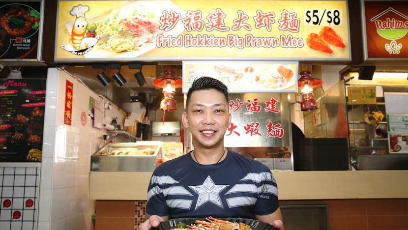 25 hawkers get S$10,000 each from Tiger Street Food Support Fund