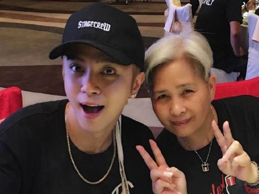 This is the first post he’s made online after apologising for his cheating scandal.