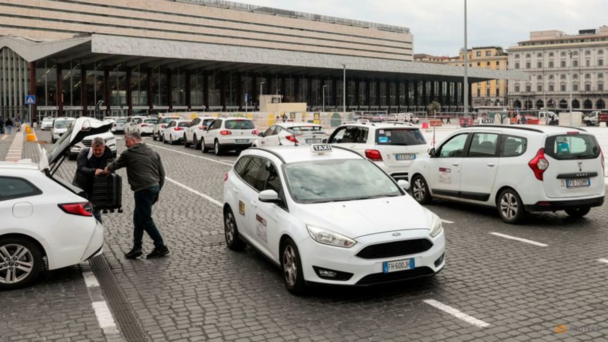 Ride-hailing app Bolt expands to Italy in bid to shake up un