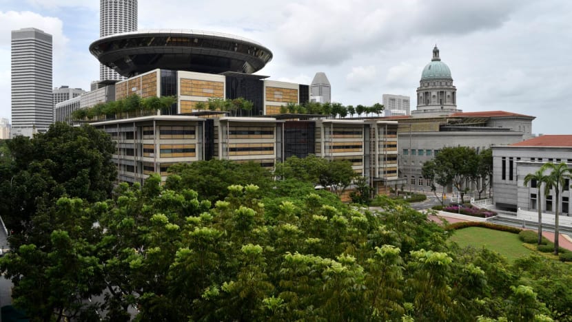 After urinating before judge last year, man facing rape charges now soils himself in court