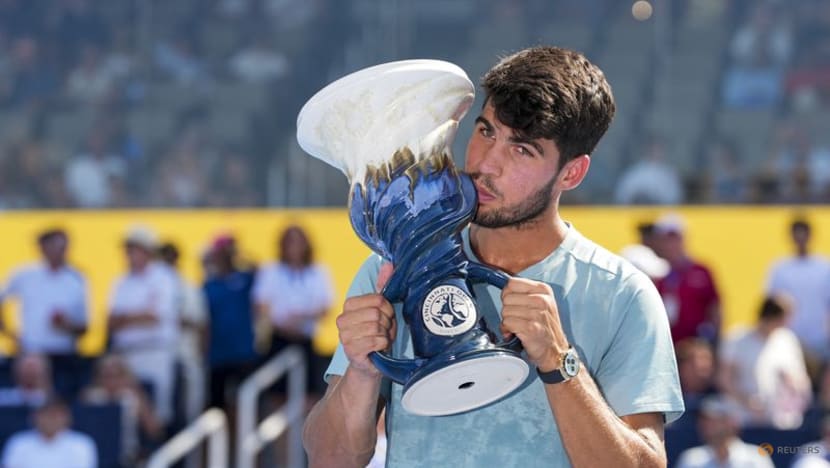 Alcaraz wins Cincinnati Open after ailing Sinner retires in final Alcaraz wins Cincinnati Open after ailing Sinner retires in final