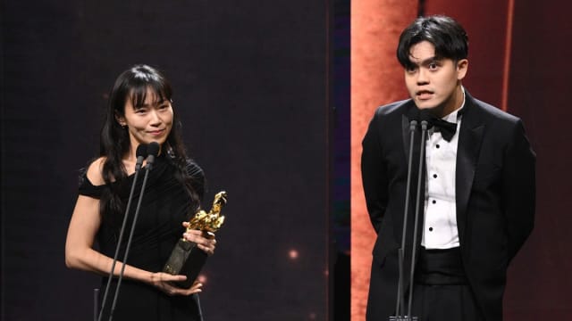 【金马61】本地电影《白衣苍狗》夺“最佳新导演”，11岁郑又菲成年纪最小“最佳新演员”！