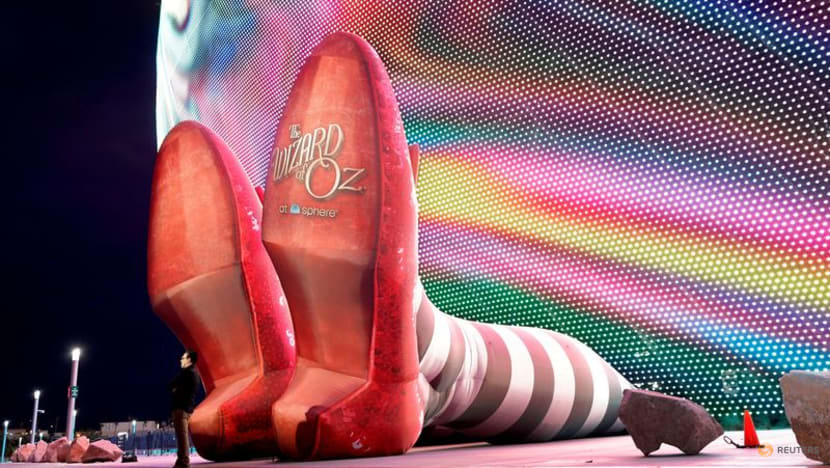 AI-enhanced, immersive 'Wizard of Oz' debuts in Las Vegas 