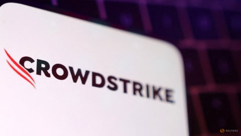 CrowdStrike forecasts downbeat second-quarter revenue, shares fall