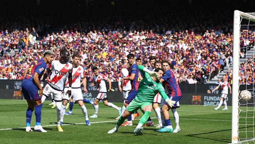 Araujo header and Garcia heroics secures Barcelona's narrow win over Rayo