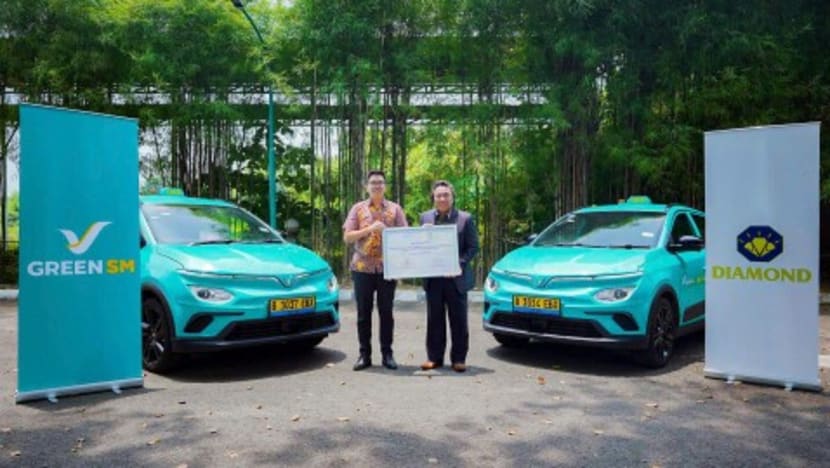 Green SM introduces a premium all-electric taxi experience to Soekarno-Hatta International Airport