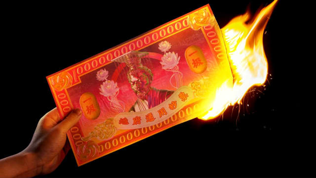 以更环保的方式祭祖 本地公司推出无灰烬冥纸