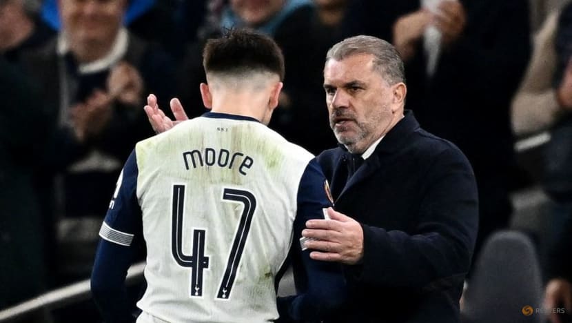 Richarlison and Moore out of Spurs squad for Galatasaray, says Postecoglou