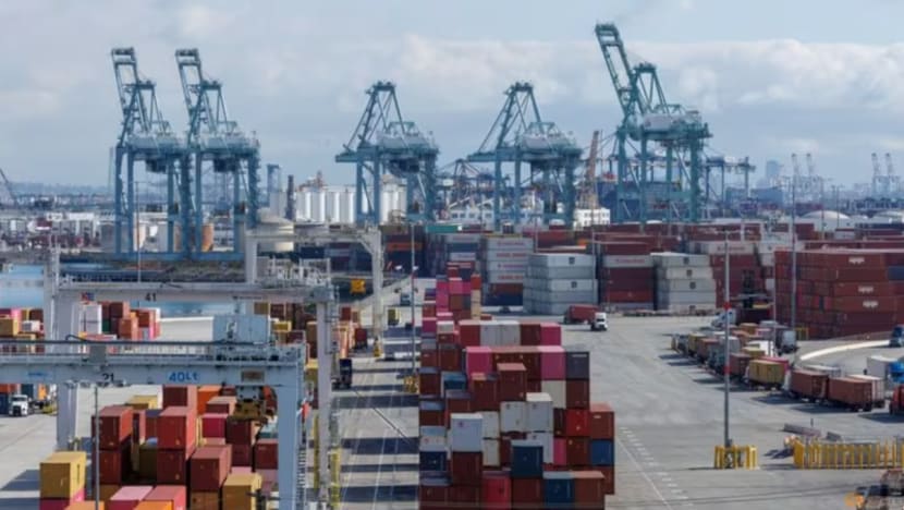 China balas tarif Trump, naikkan duti barangan Amerika kepada 125% China balas tarif Trump, naikkan duti barangan Amerika kepada 125%