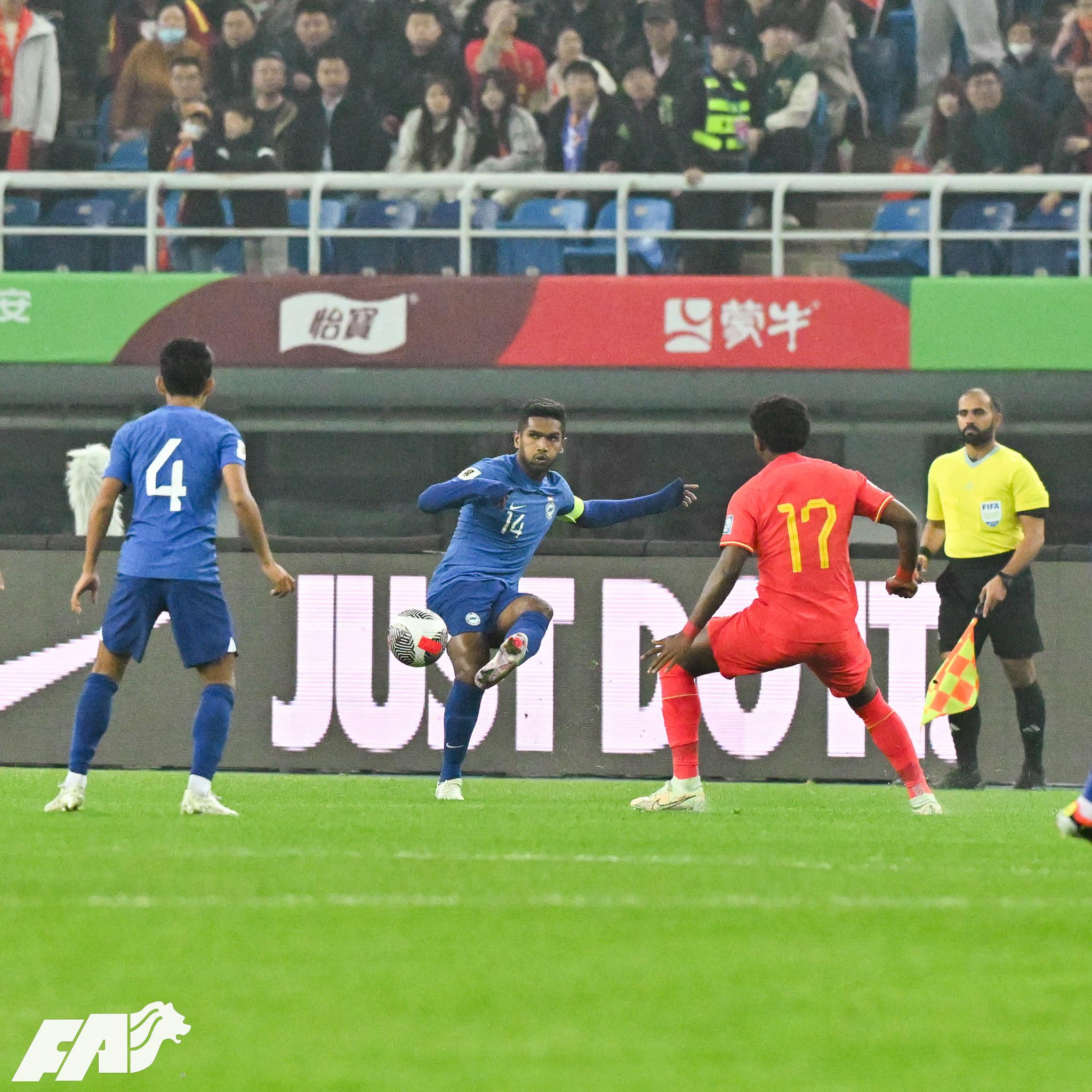 世杯预赛没能再下一城我国1比4不敌十人中国- 8world