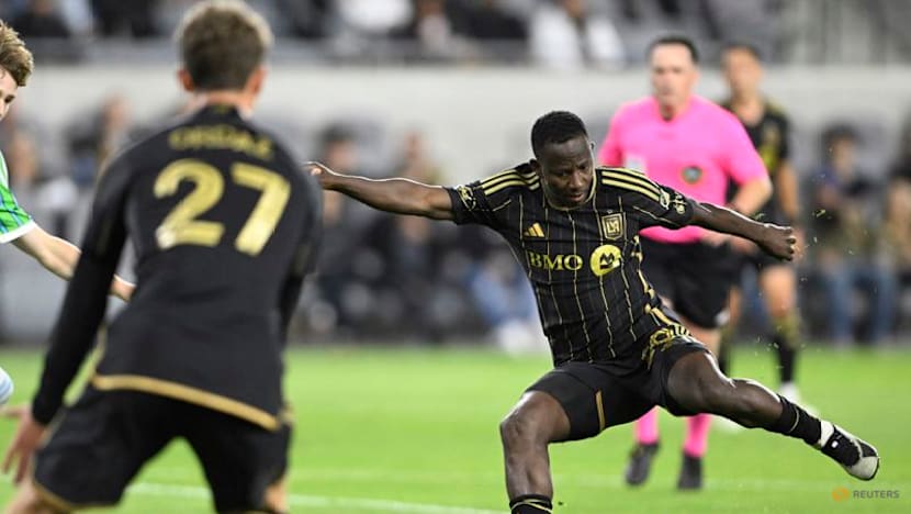 MLS bans Jones, Yeboah for life after gambling investigation