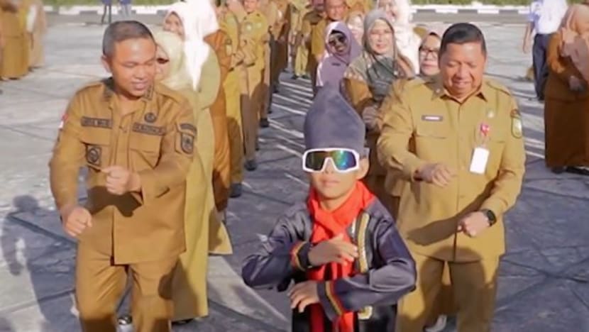 Viral tren 'Aura Farming' dari Pacu Jalur, apa sih artinya?