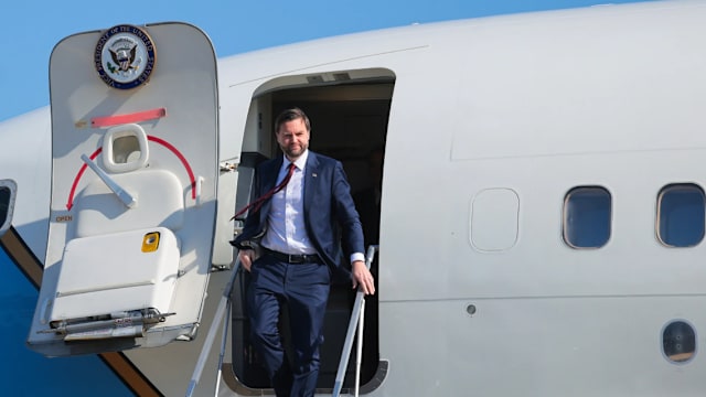 万斯料今晚启程前往巴基斯坦 参与新一轮美伊谈判