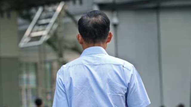 50多岁员工被裁后求职路漫长  半年内再就业率跌至41.9%
