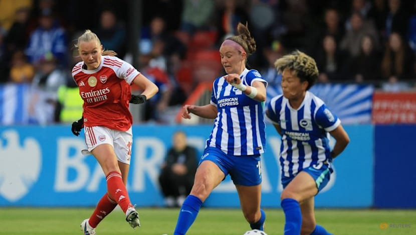 Man City win WSL title as Arsenal held by Brighton
