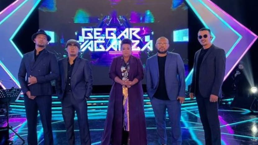 Terharu tonton persembahan 'Januari', Dina Nadzir nekad teruskan perjalanan di GV9 Terharu tonton persembahan 'Januari', Dina Nadzir nekad teruskan perjalanan di GV9